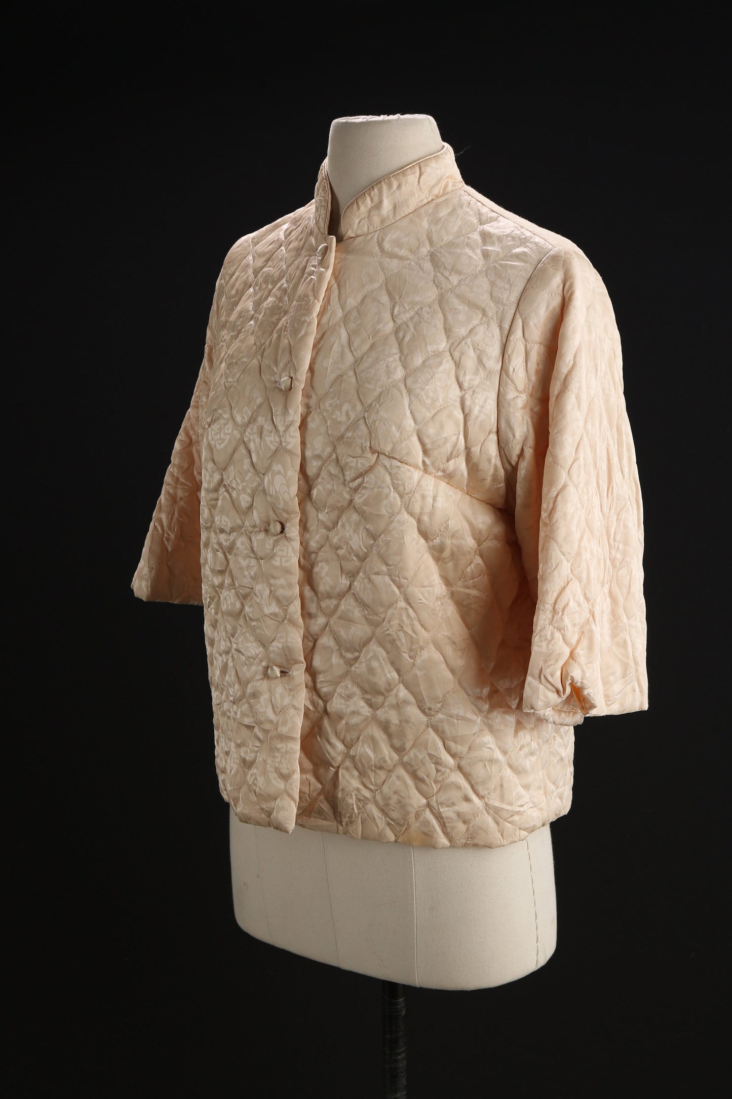 Vintage Women evening Beige Jacket / Estimated Era 1950s - 1960s by Ro-Vel Loungewear