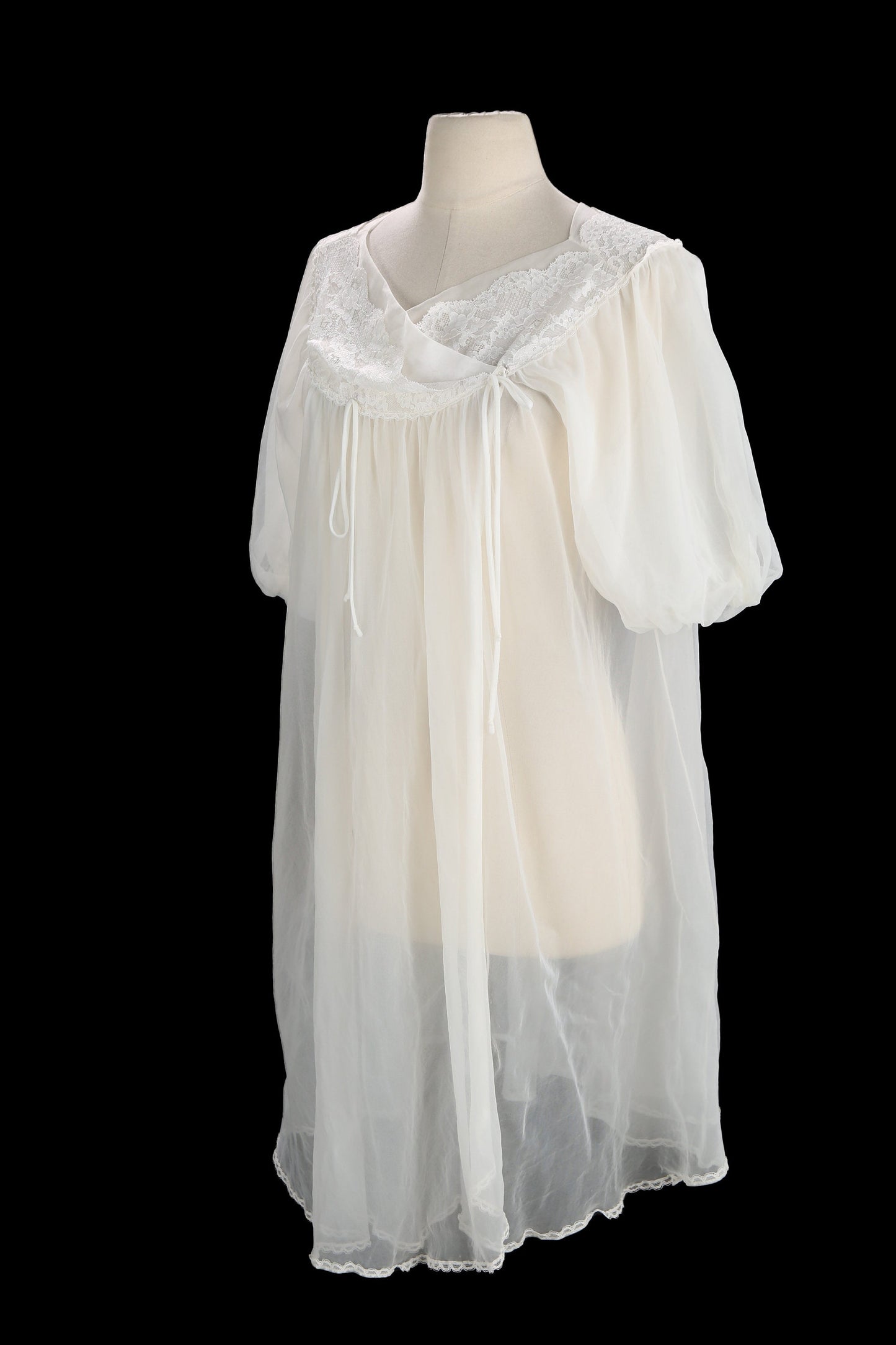 Vintage White Nightgown Blouson