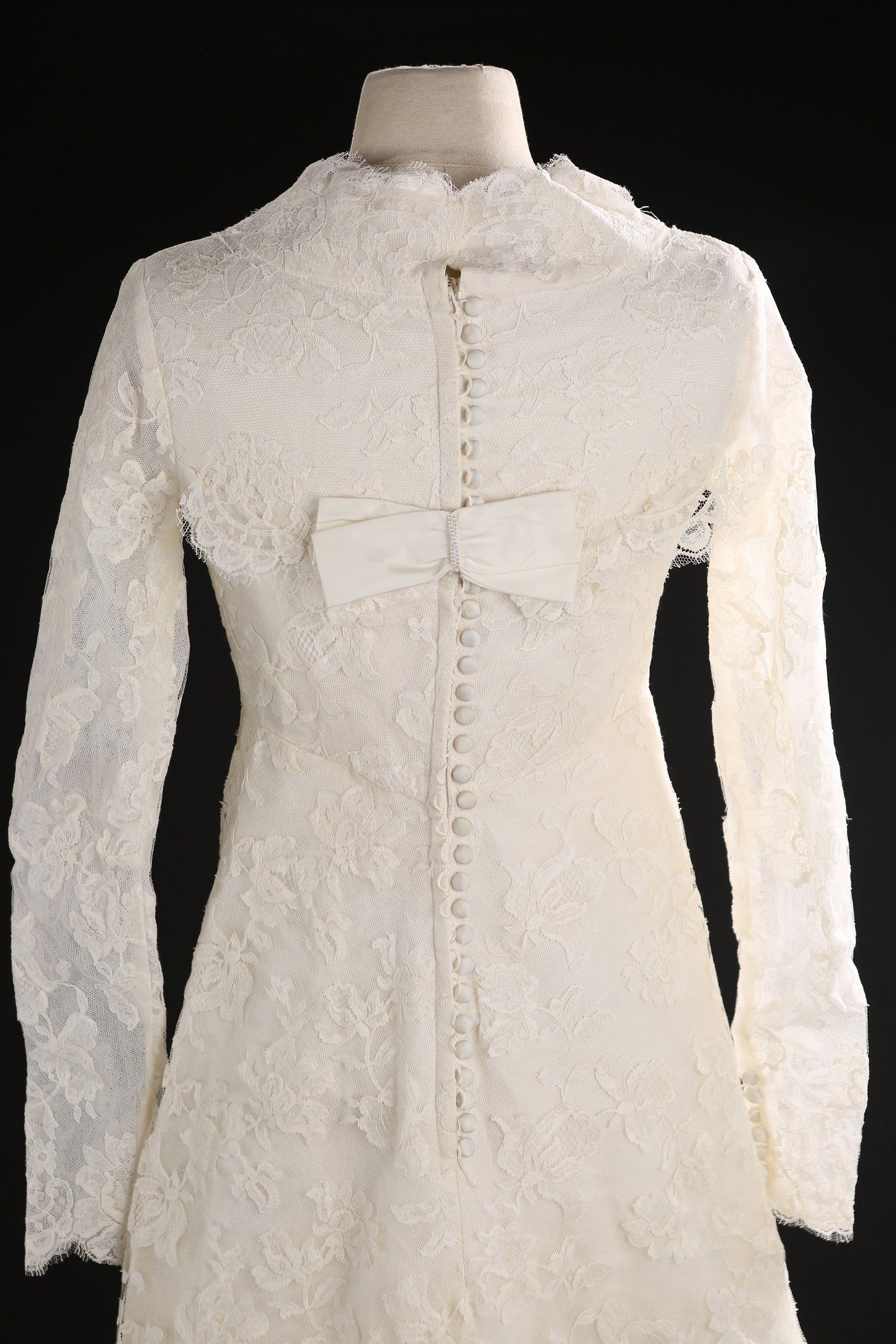 Vintage White Wedding Dress by Edythe Vincent for Alfred Angelo