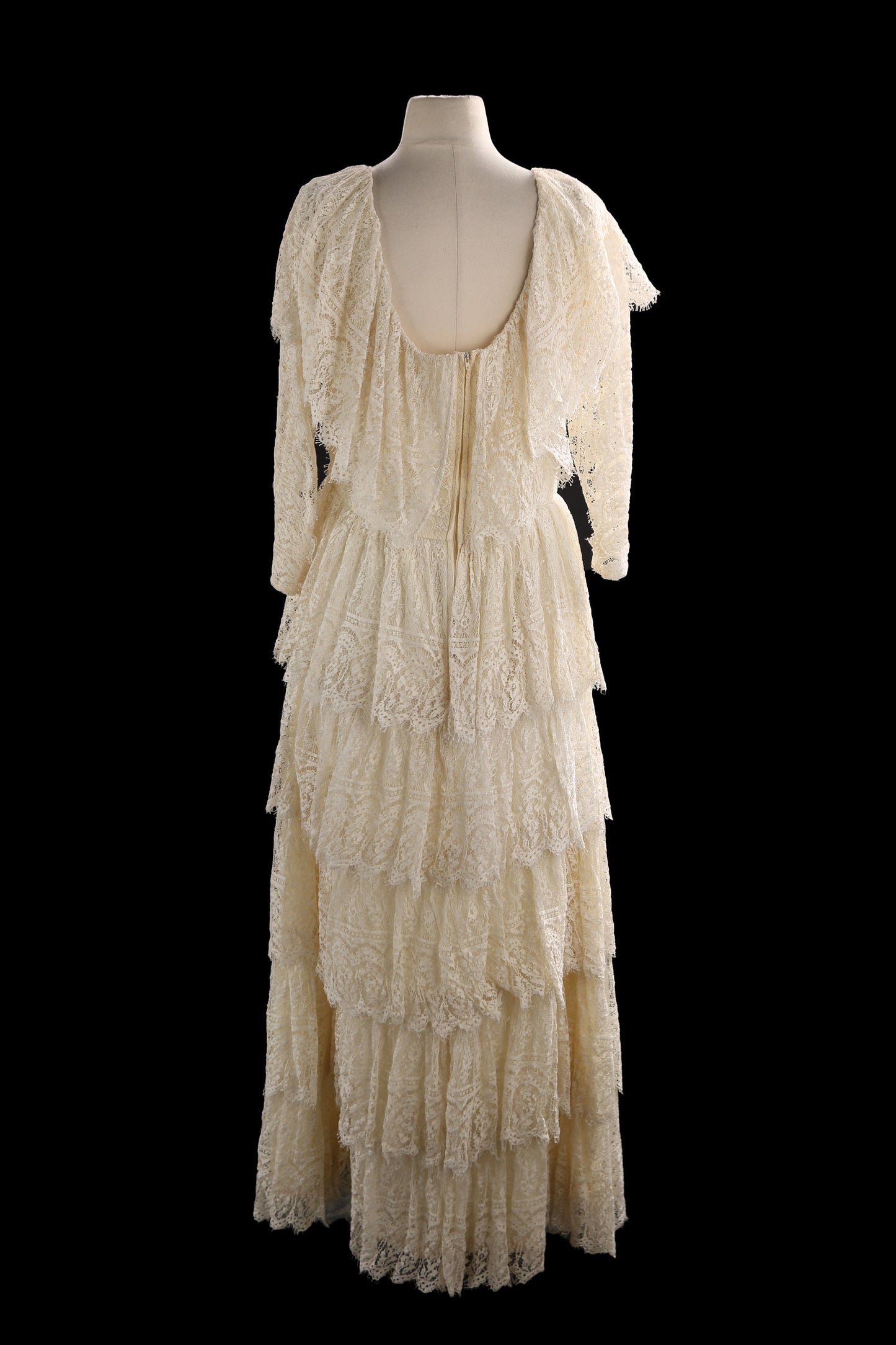 Vintage Women Beige Ruffled Lace Dress