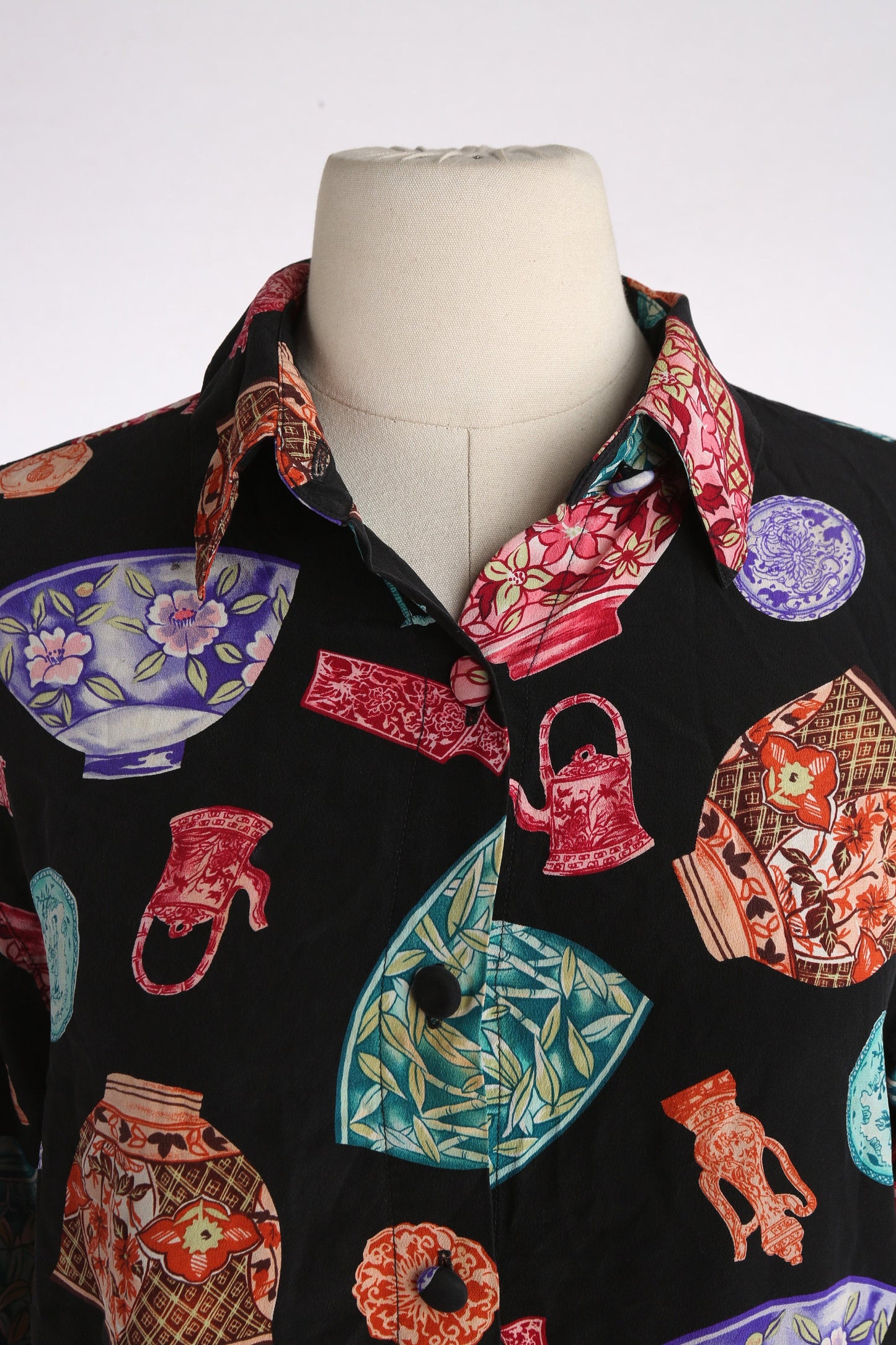 Vintage Women Black Silk Blouse with Pottery Print