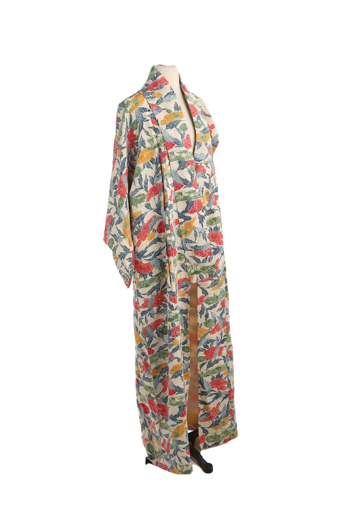 Vintage Kimono Robe / Leaves Pattern Print Fabric