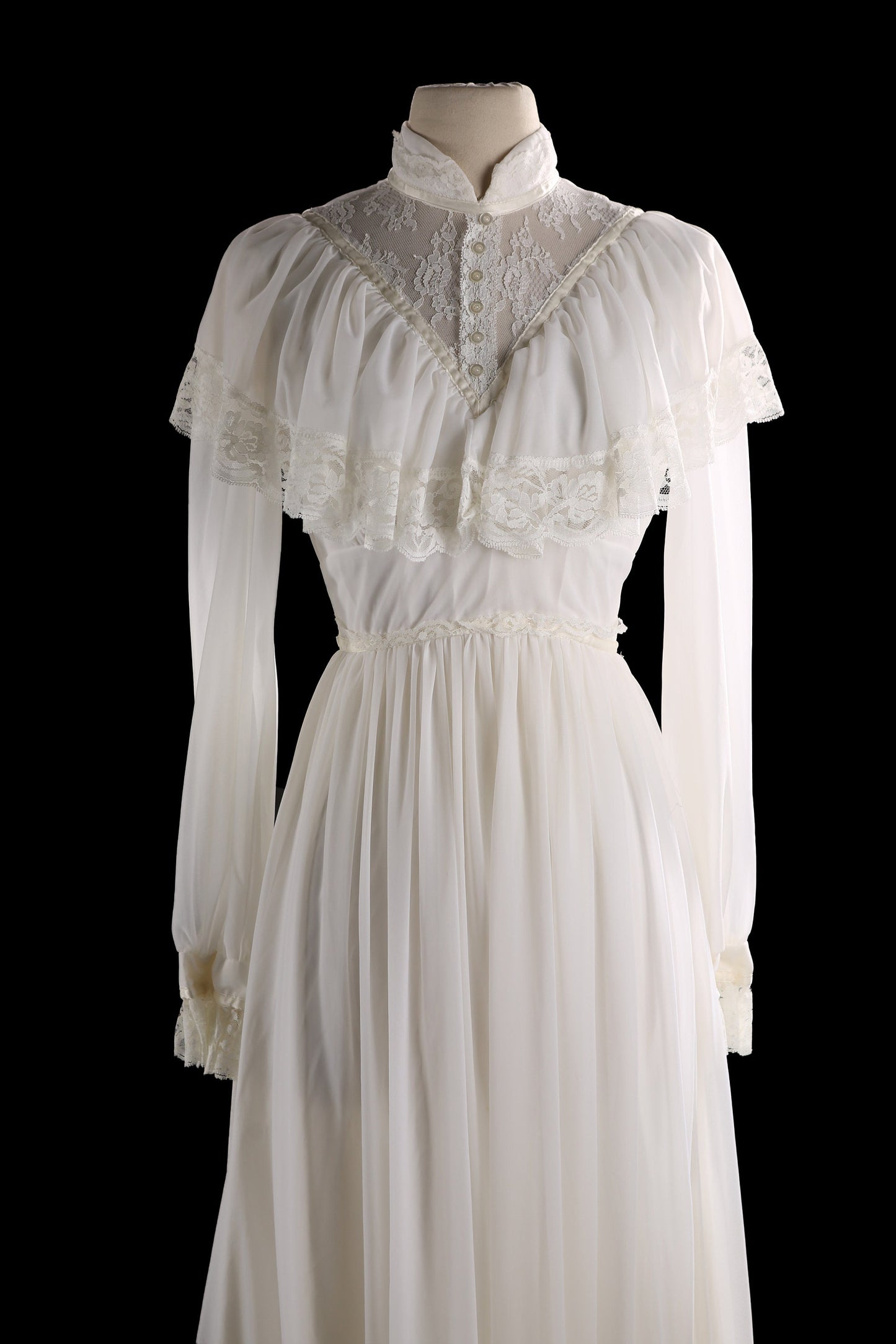 Vintage Women's White Prairie Dress