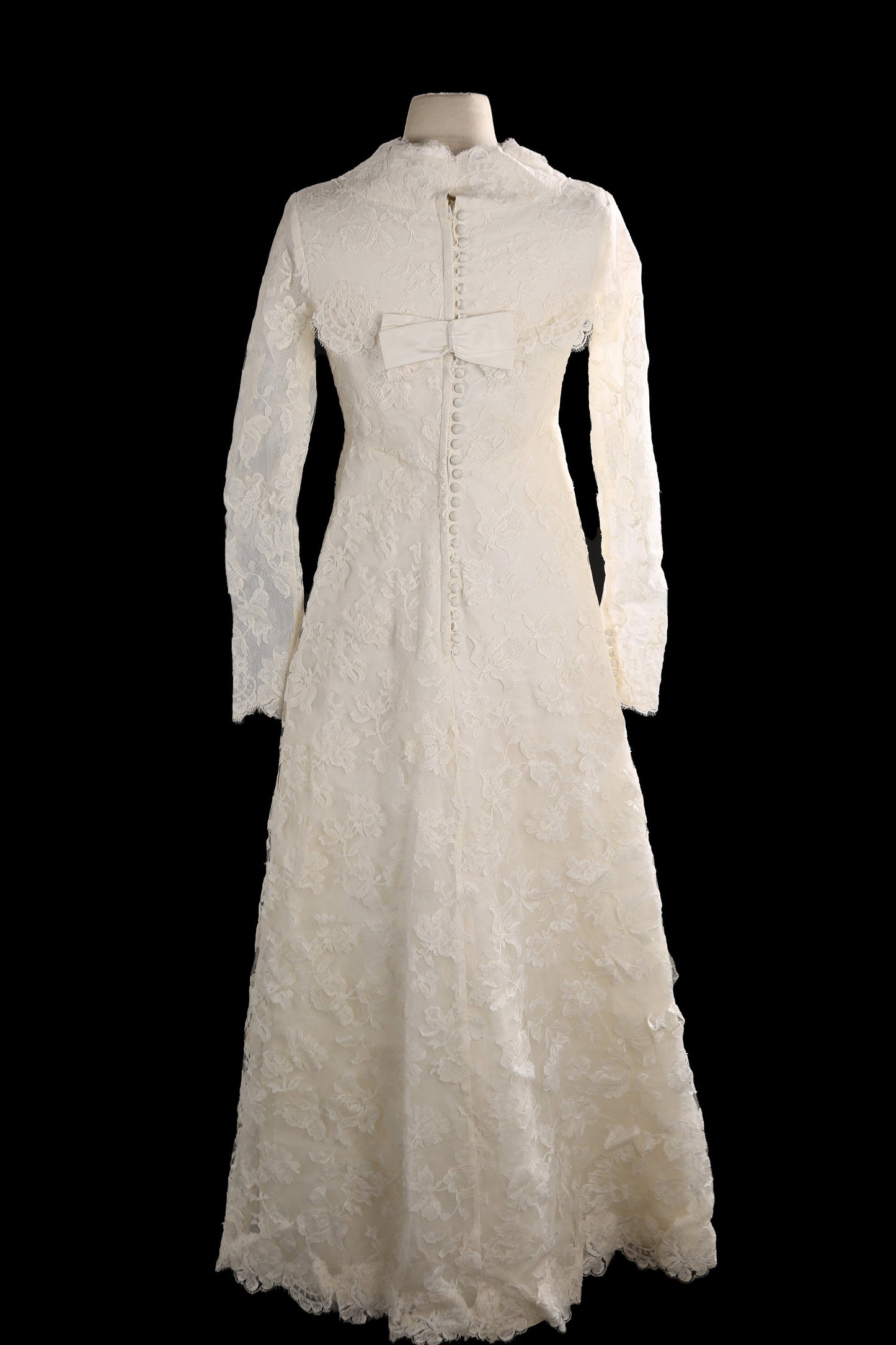 Vintage White Wedding Dress by Edythe Vincent for Alfred Angelo