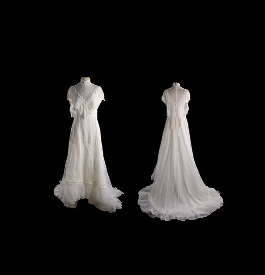 Vintage Women's White Long Wedding Dress