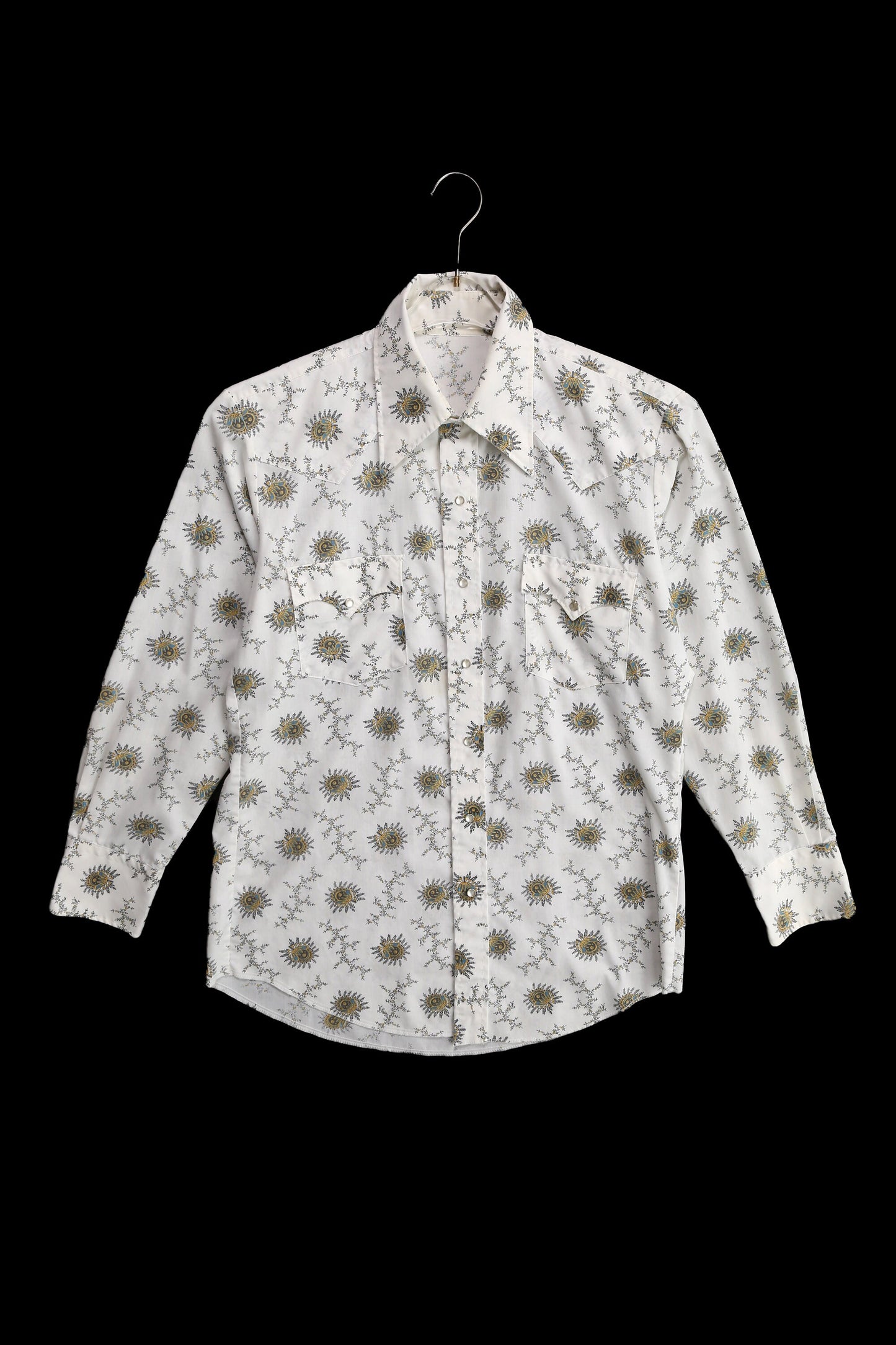 Vintage White Western Shirt with Floral Print - Estimated Era 1970's - 1980's