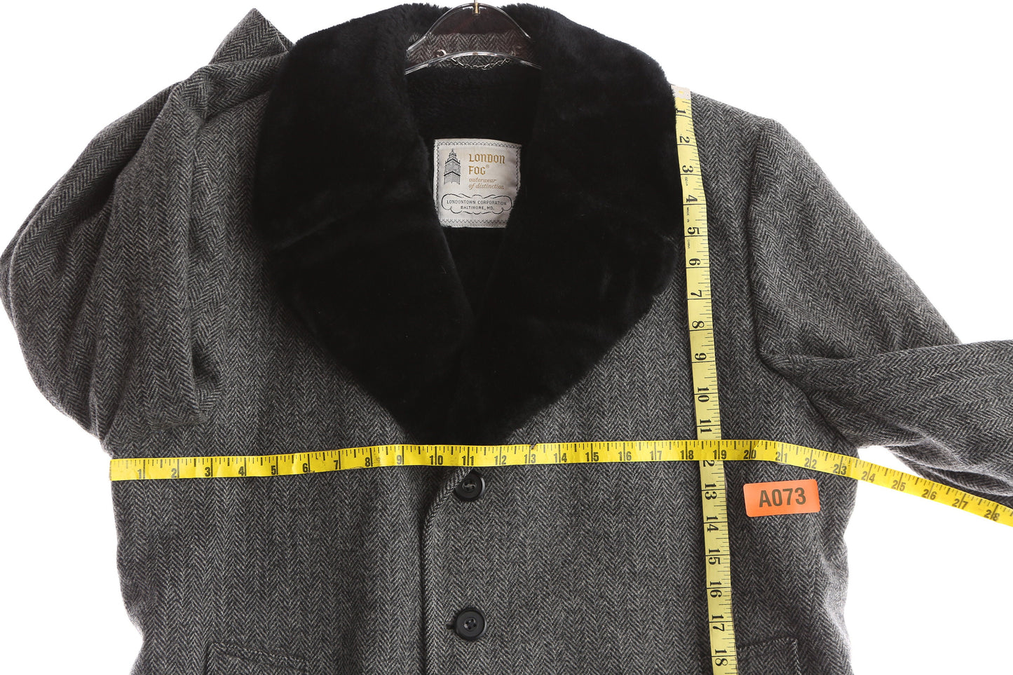 Vintage Men's Gray Winter Coat byb London Fog