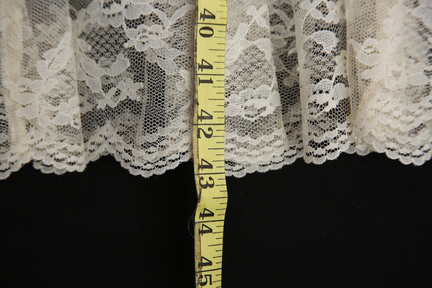 Vintage White Lace Casual Dress - Estimated Era 1980's - 1990's - Floral Lace Fabric Pattern