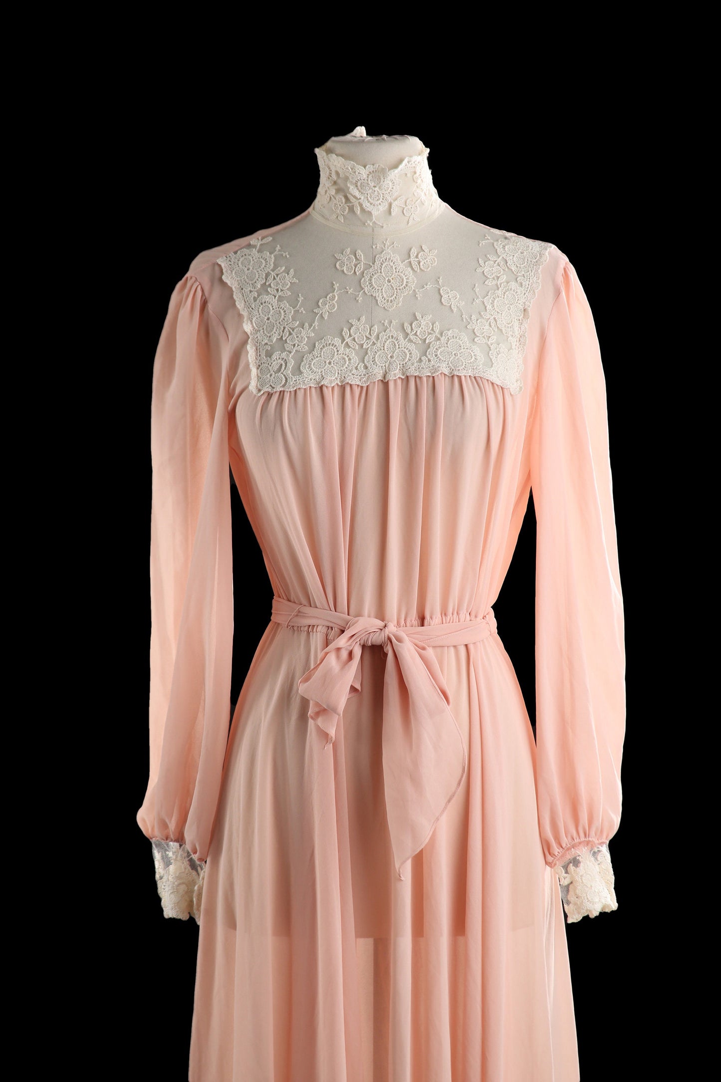 1980's Women Pink Casual Dress with Chest Lace Pattern Prairie Evening