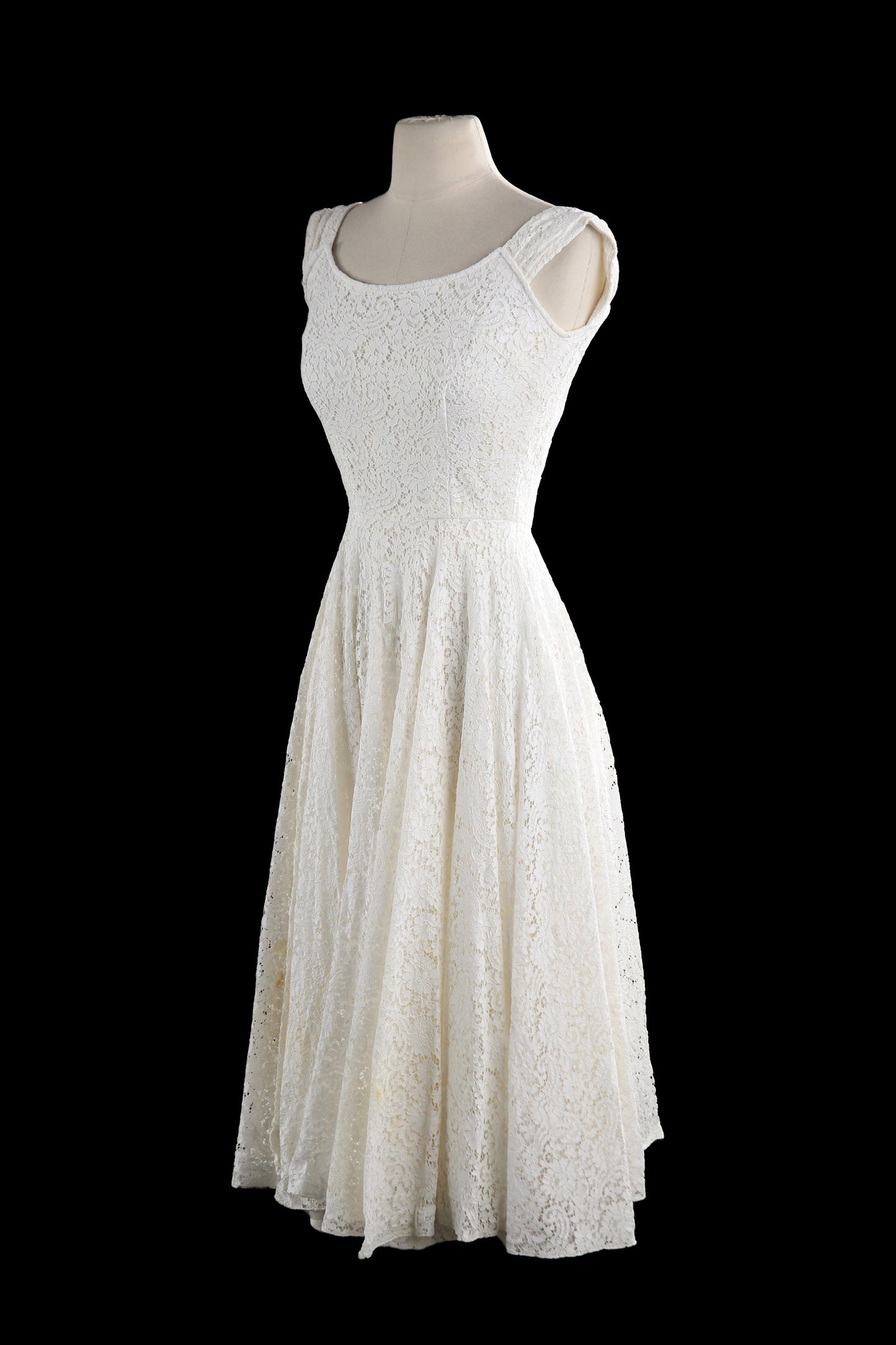 Vintage White Lace Evening Dress Cocktail Sleeveless Fit and Flare