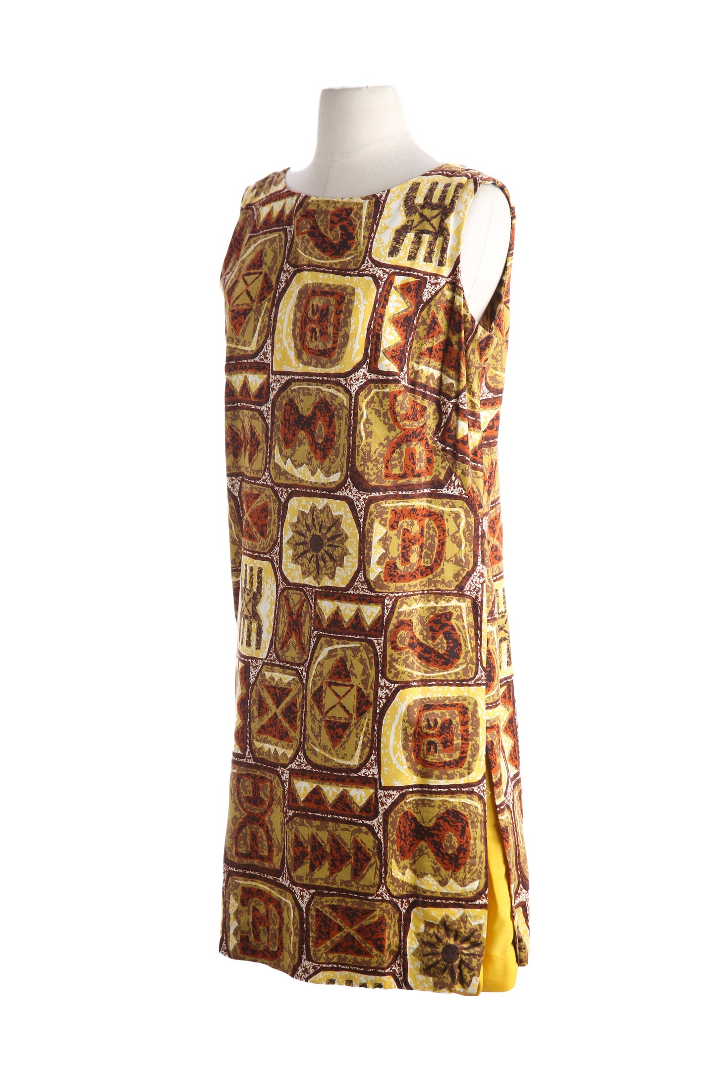 Vintage Hawaiian Dress with Tribal Hawaiian Print - Estimated Era 1960's - 1970's