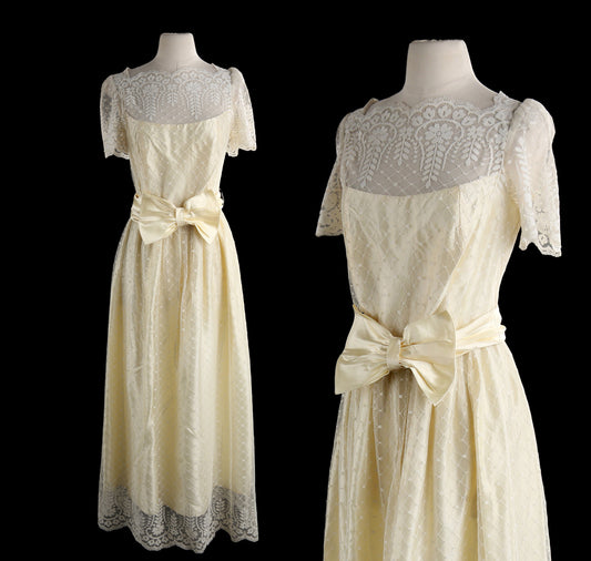 1980's Women's Yellow Lace Evening Prom Dress Made in USA Long Elegant Floral Fabric Patter