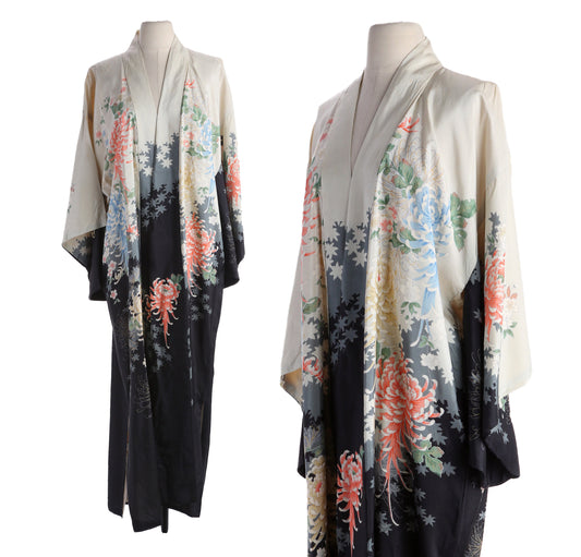 Vitage Kimono Robe with Floral Print Pattern Designs - Made in Japan - 100% Silk - Estimated Era 1960's - 1980's