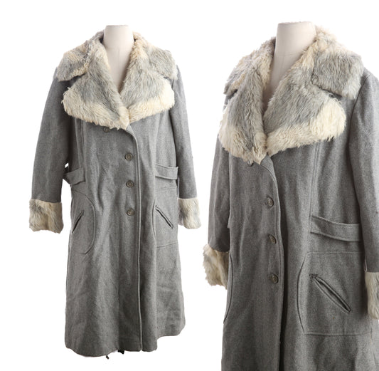 Vintage Women's Gray Winter Coat with White Faux Fur Collar - Estimated Era 1960's - 1970's