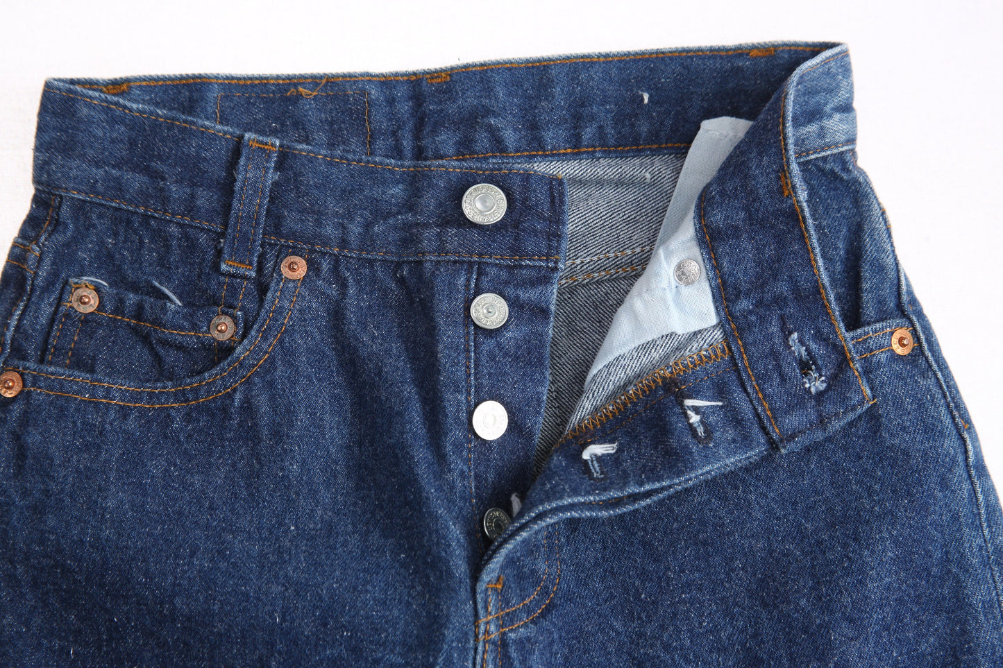 Vintage Levi's Jeans - Made in USA - 701-0117 Student Fit