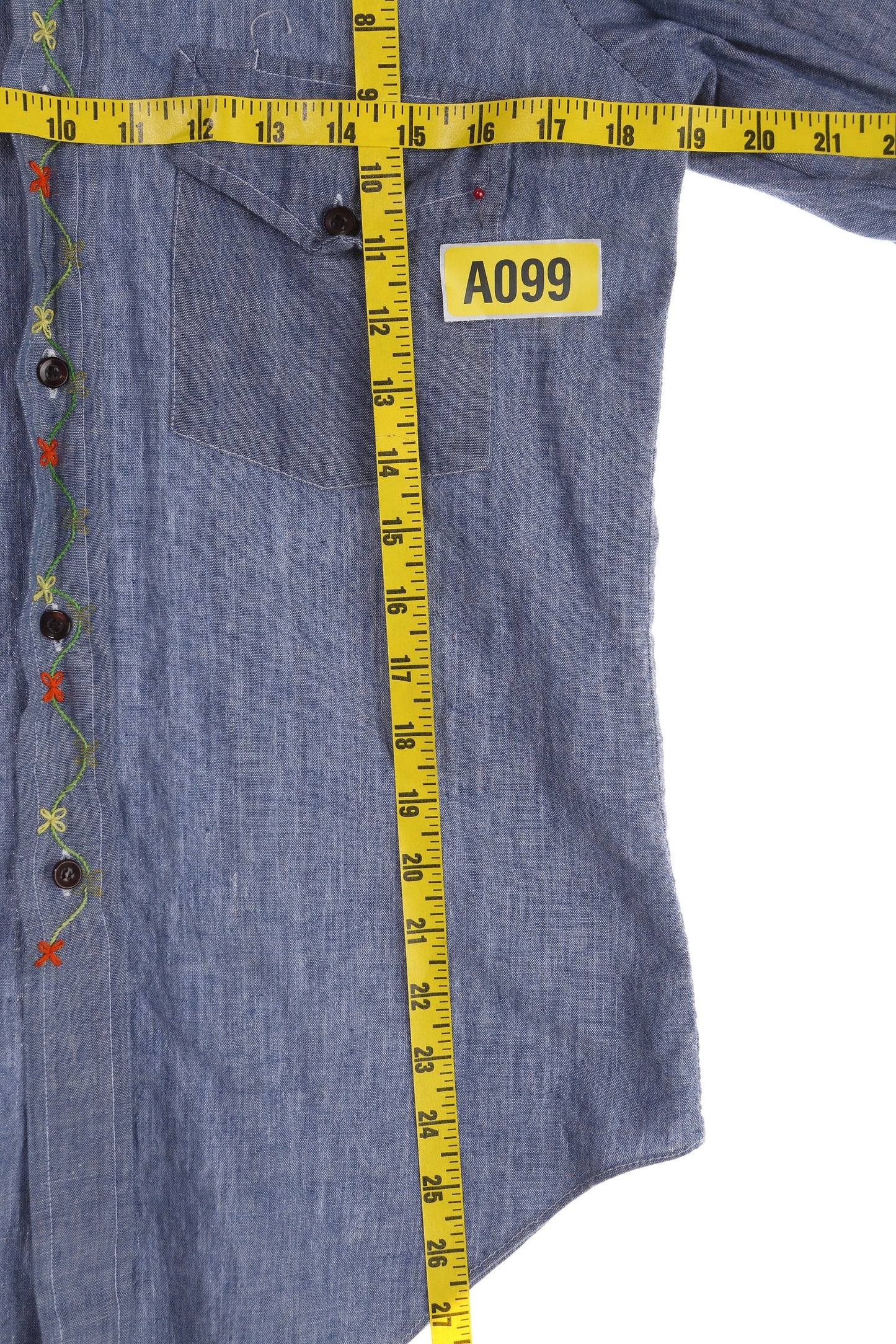 70s Women's Blue Denim Floral Embroidered Shirt