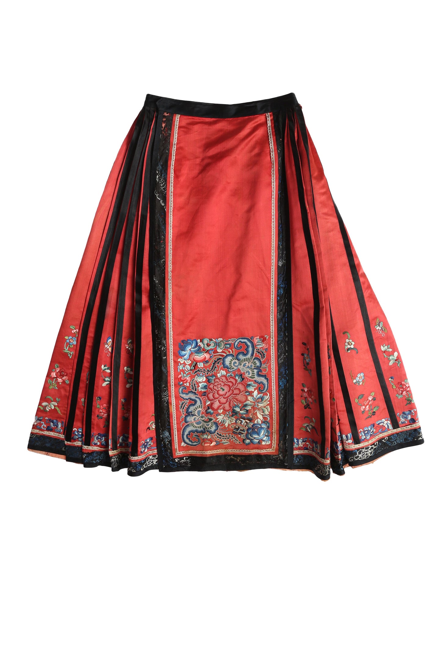 Vintage Chinese Red Skirt with Floral Embroidery