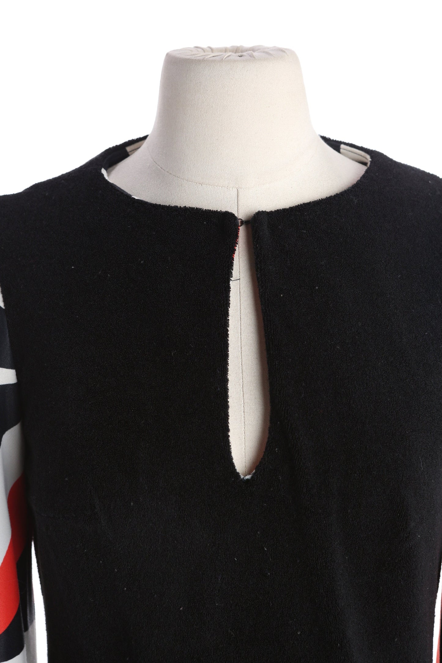 70s Women Black Long Sleeve Mod Dress by Elizabeth Stewart for  Six to Twelve