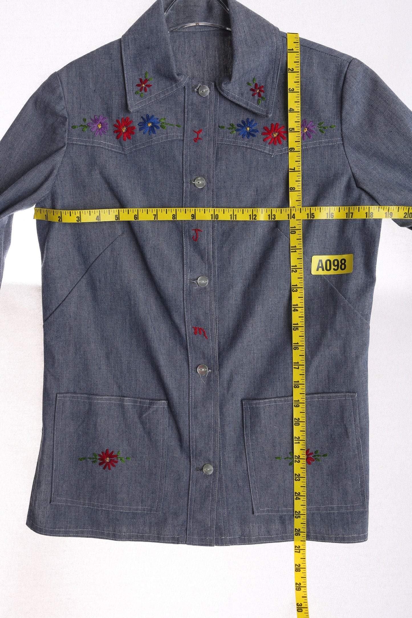 70s Women's Blue Denim Floral Embroidered Shirt